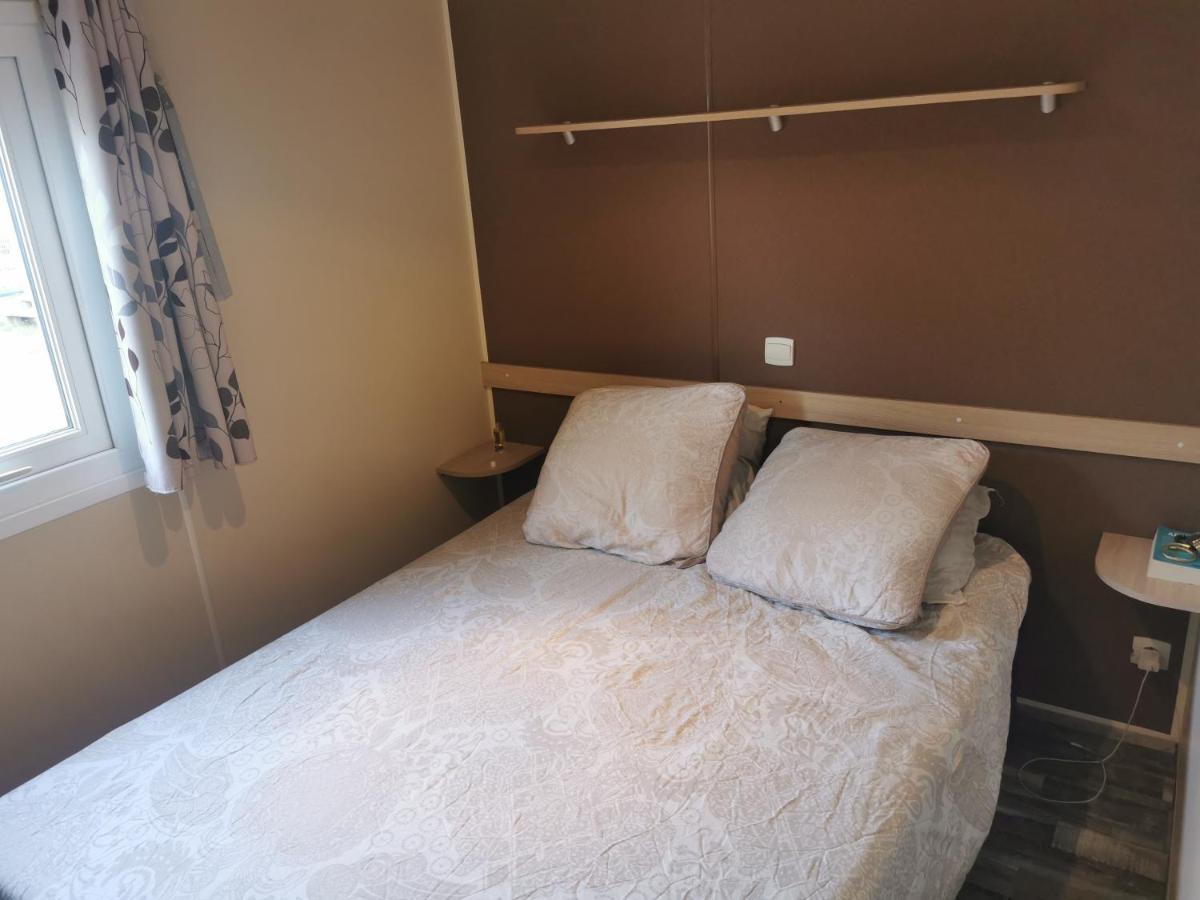 Mobil-home En Camping****